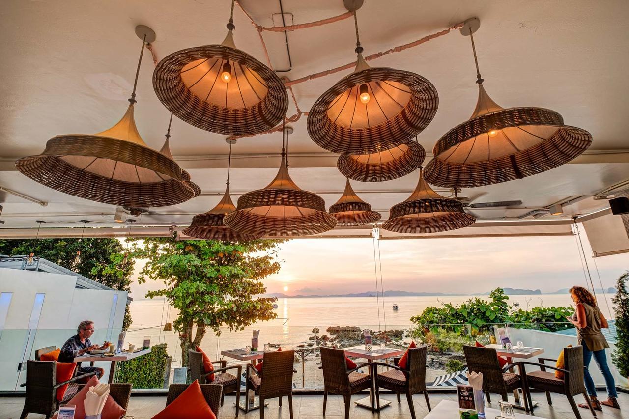 The Pelican Krabi town Екстериор снимка